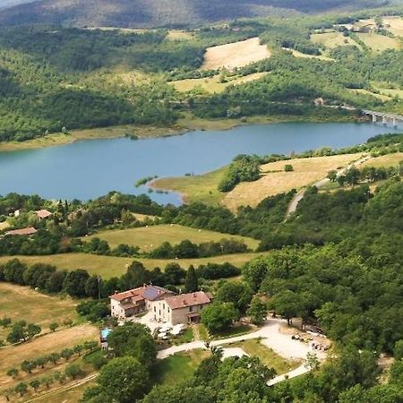 Agriturismo Le Ceregne Bio 皮耶韦圣斯特凡诺 外观 照片